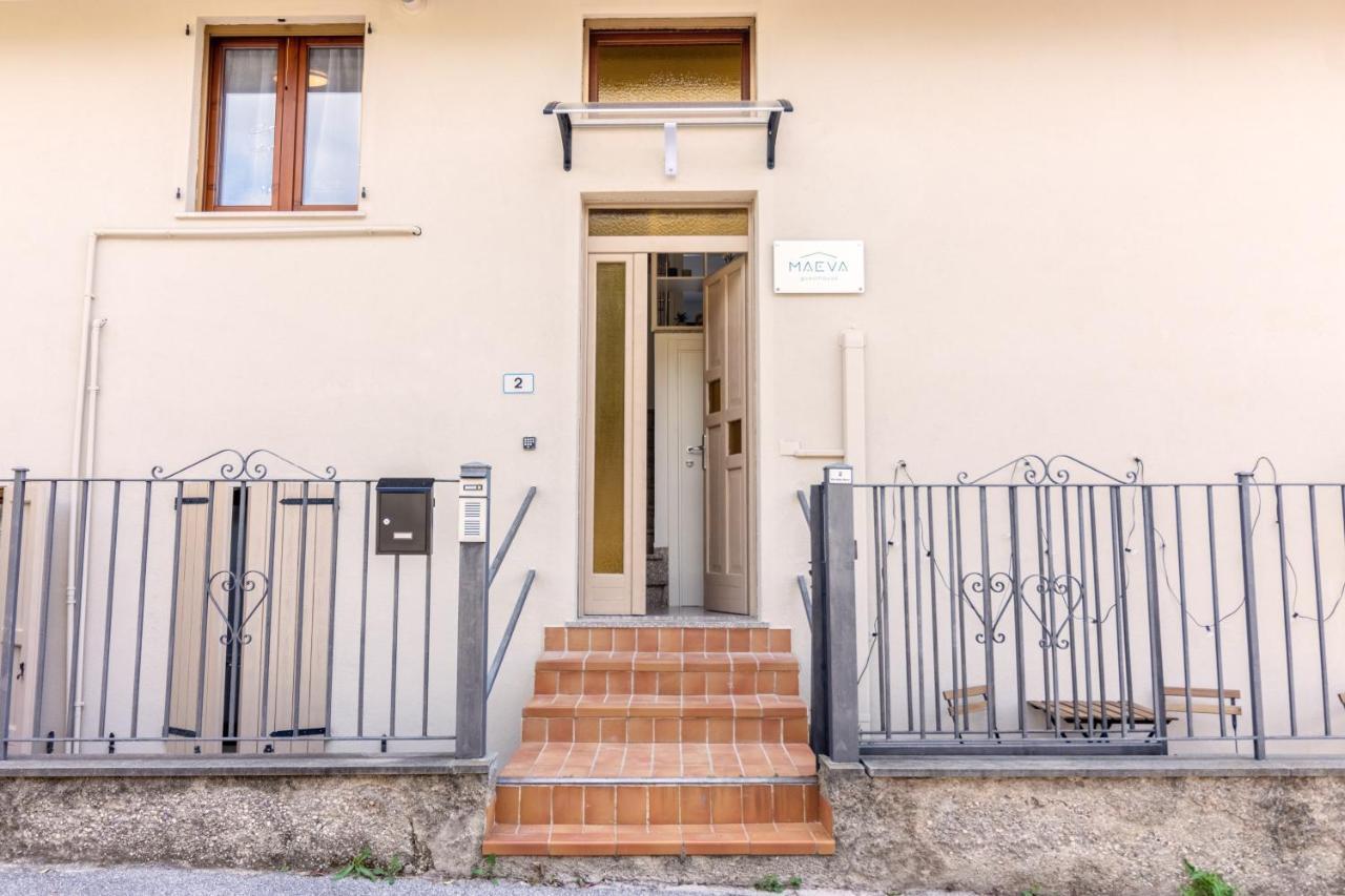 פואניאגו Maeva Guesthouse מראה חיצוני תמונה